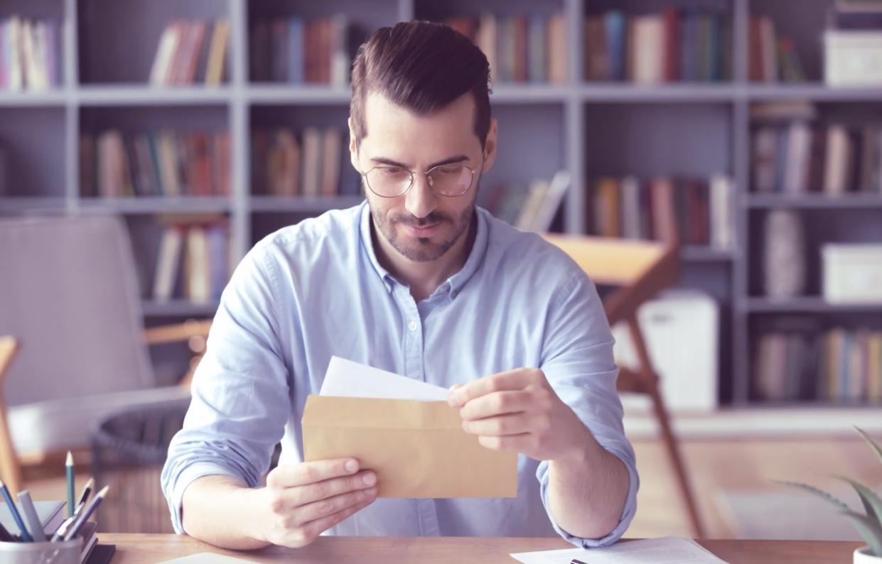 Análisis de documentos presupuestarios durante un seminario online